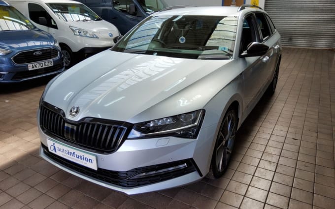 2025 Skoda Superb