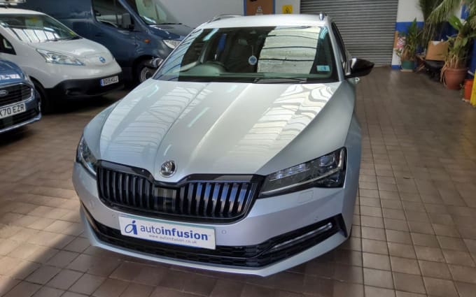 2025 Skoda Superb