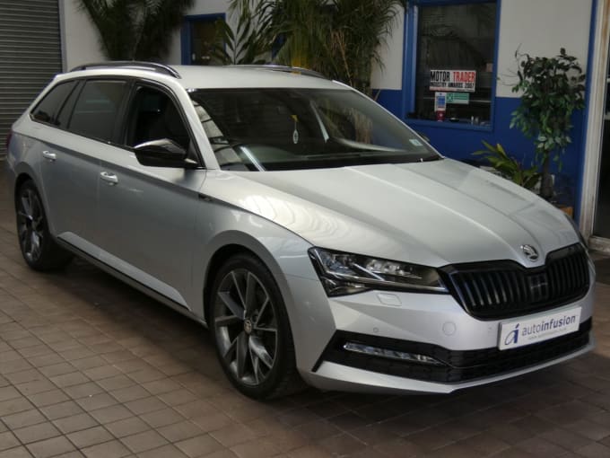 2025 Skoda Superb