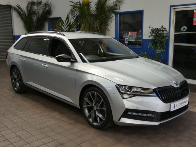 2025 Skoda Superb