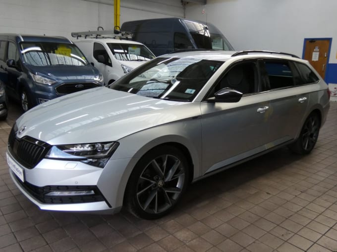 2025 Skoda Superb
