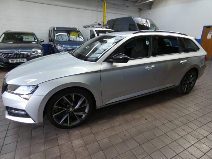2025 Skoda Superb
