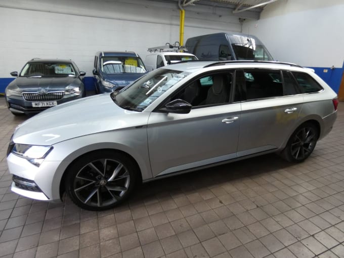 2025 Skoda Superb