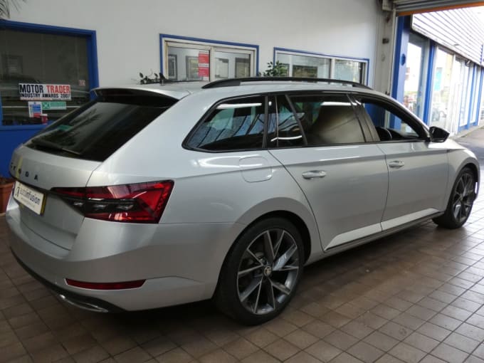 2025 Skoda Superb