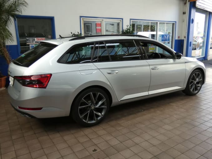 2025 Skoda Superb