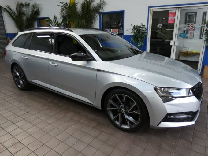 2025 Skoda Superb
