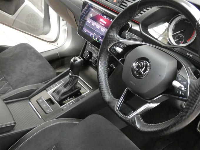 2025 Skoda Superb