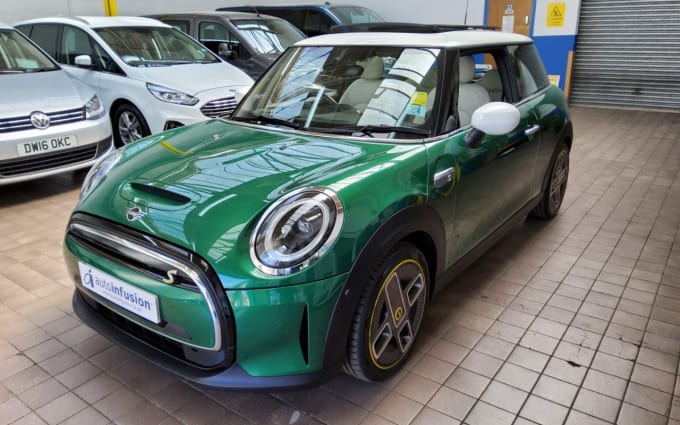 2025 Mini Electric Hatch
