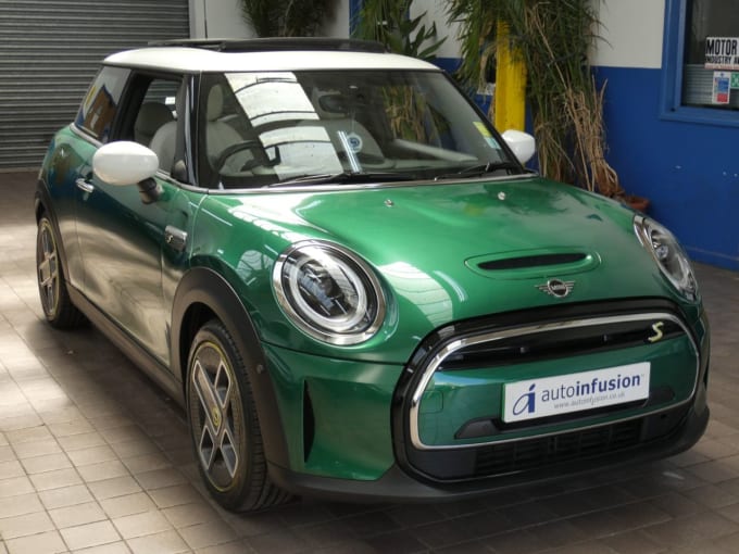 2025 Mini Electric Hatch