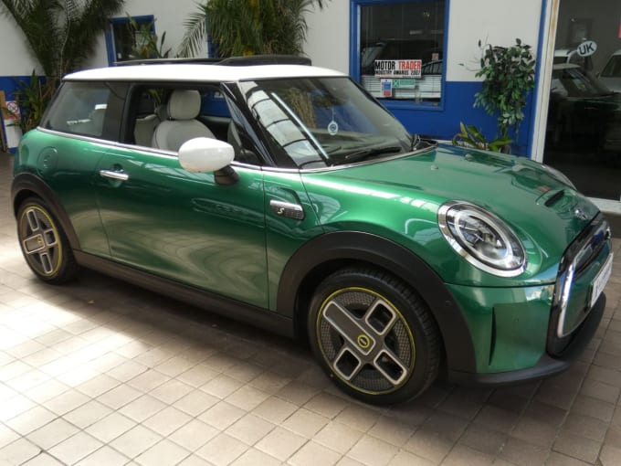 2025 Mini Electric Hatch