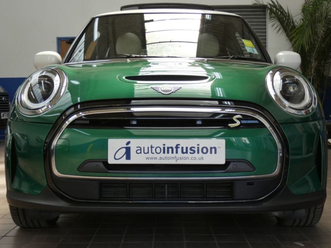 2025 Mini Electric Hatch