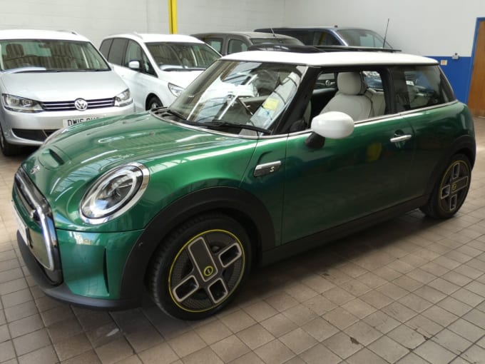 2025 Mini Electric Hatch