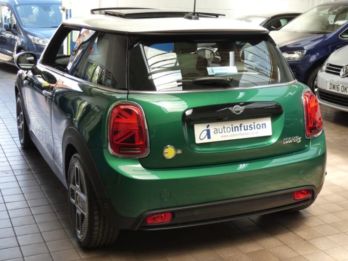 2025 Mini Electric Hatch