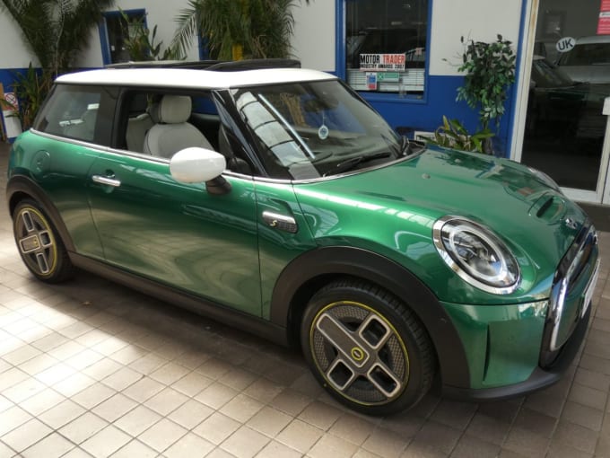 2025 Mini Electric Hatch