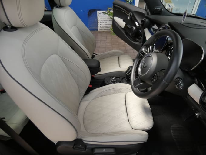 2025 Mini Electric Hatch