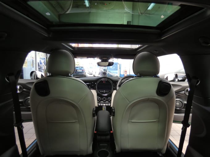 2025 Mini Electric Hatch