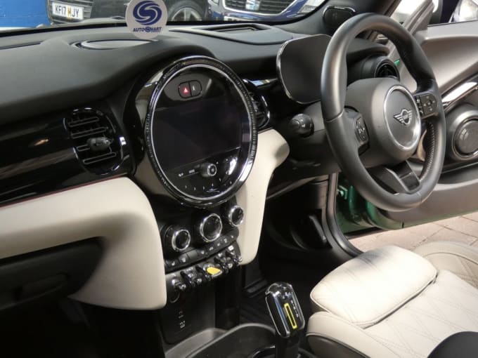 2025 Mini Electric Hatch