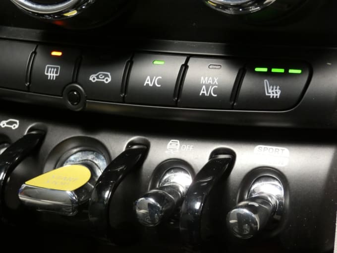 2025 Mini Electric Hatch