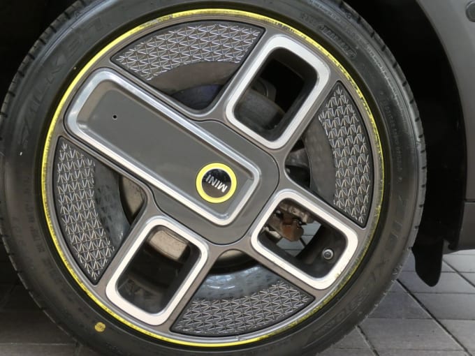 2025 Mini Electric Hatch