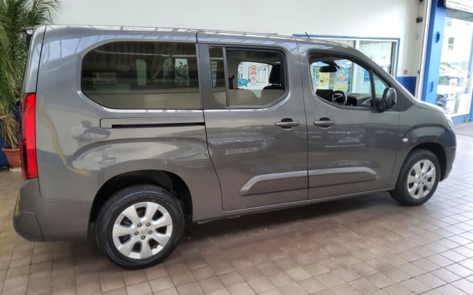 2025 Vauxhall Combo Life