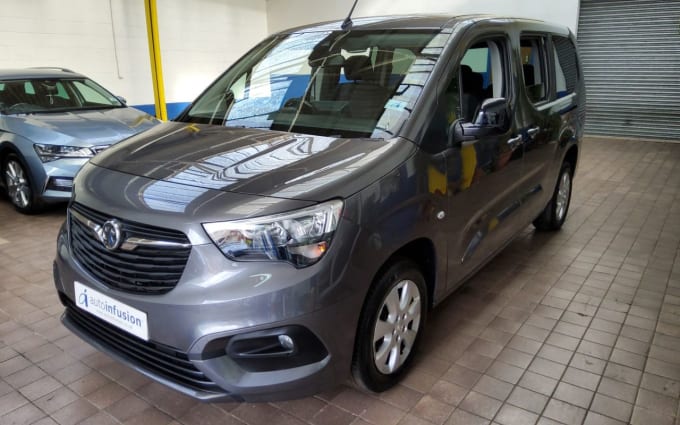 2025 Vauxhall Combo Life