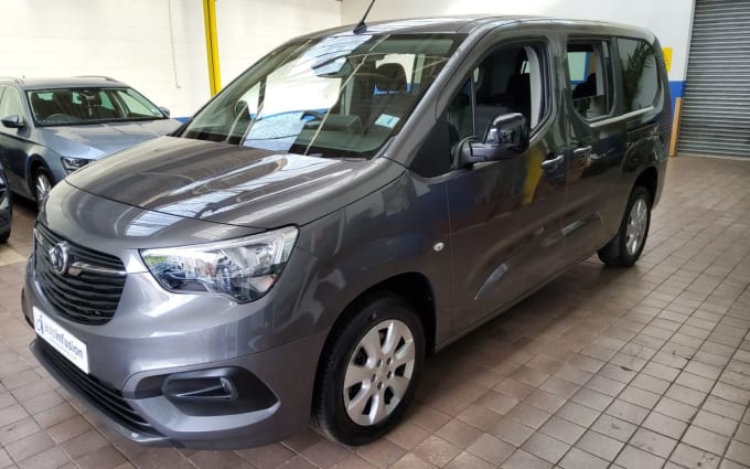 2025 Vauxhall Combo Life