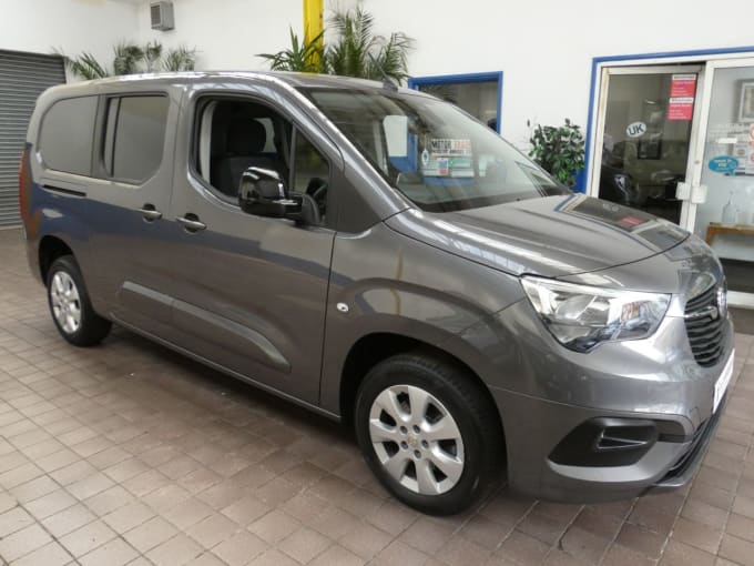 2025 Vauxhall Combo Life