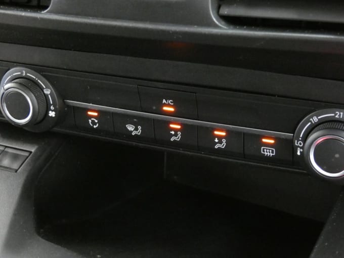 2025 Vauxhall Combo Life
