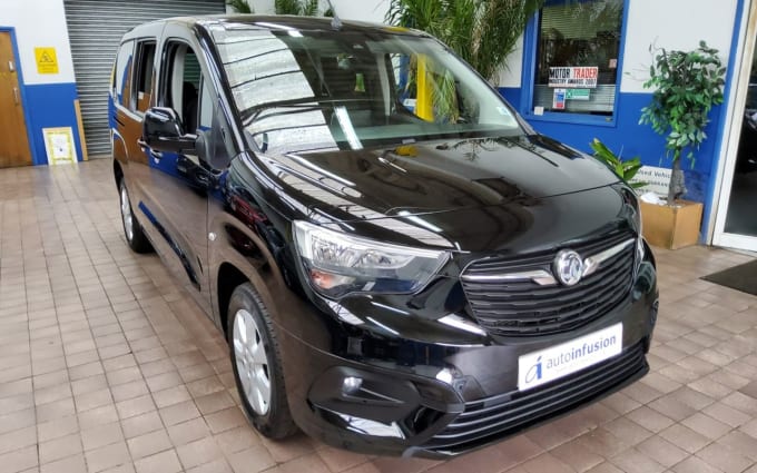 2025 Vauxhall Combo Life