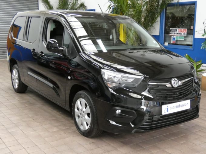 2025 Vauxhall Combo Life