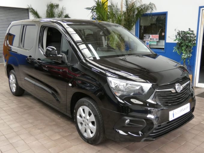 2025 Vauxhall Combo Life