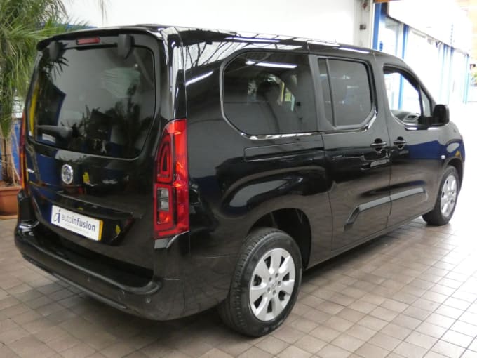 2025 Vauxhall Combo Life