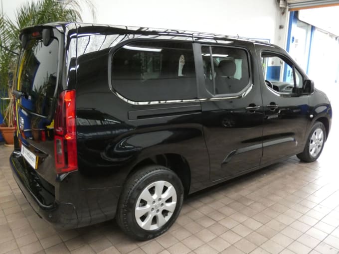 2025 Vauxhall Combo Life