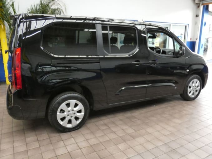 2025 Vauxhall Combo Life