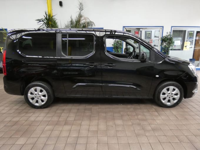 2025 Vauxhall Combo Life
