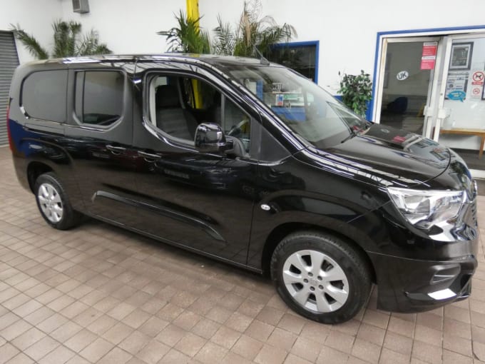 2025 Vauxhall Combo Life