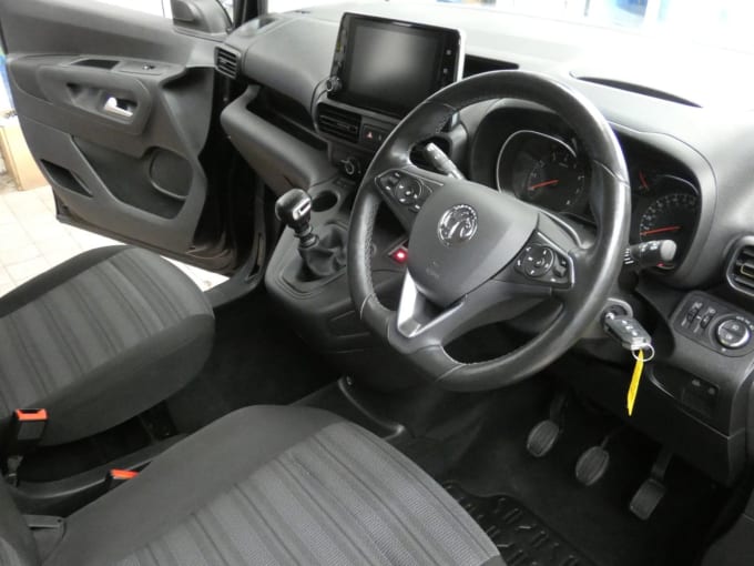 2025 Vauxhall Combo Life