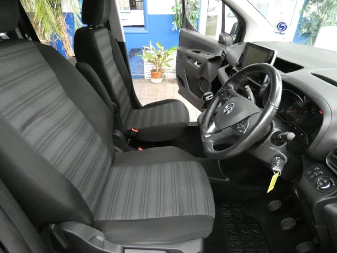 2025 Vauxhall Combo Life