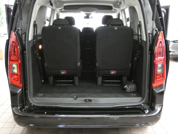 2025 Vauxhall Combo Life