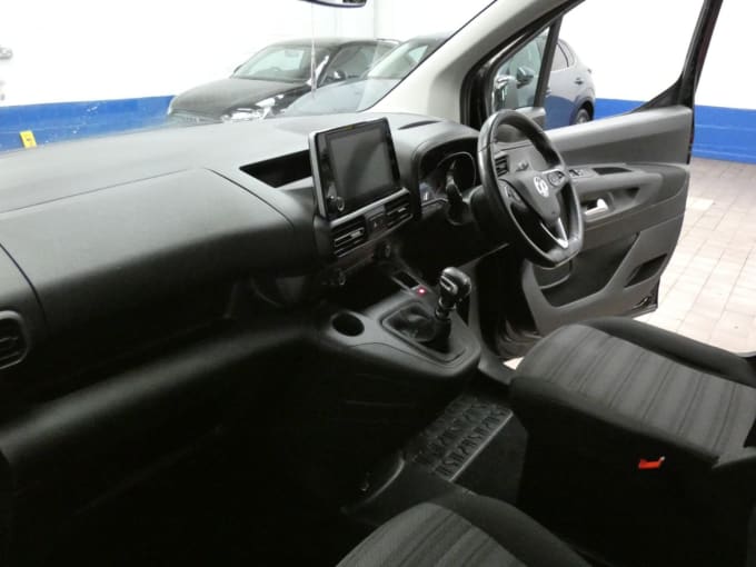 2025 Vauxhall Combo Life