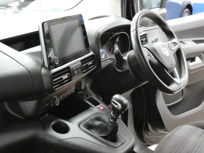 2025 Vauxhall Combo Life