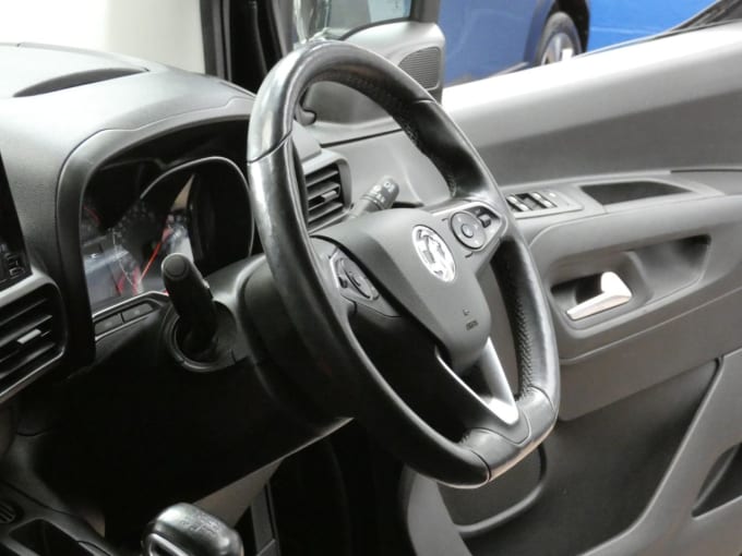 2025 Vauxhall Combo Life
