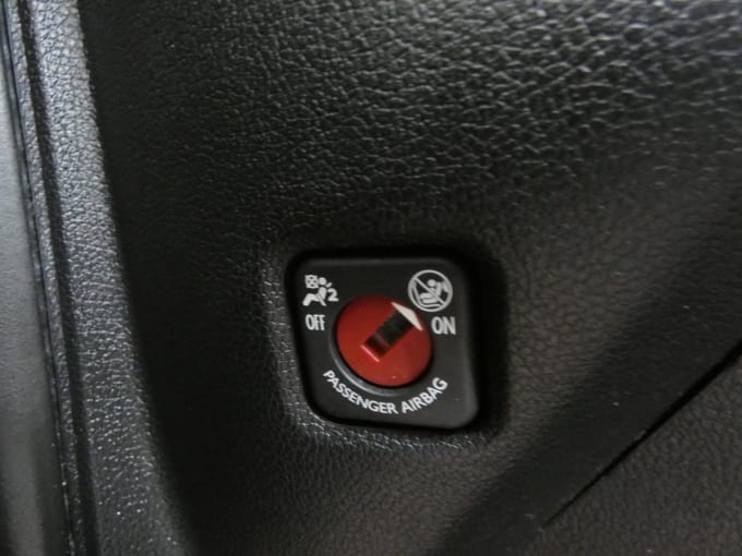 2025 Vauxhall Combo Life