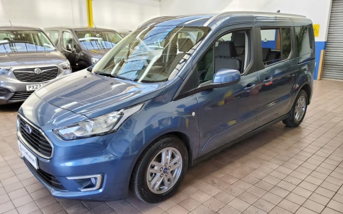 2025 Ford Grand Tourneo Connect