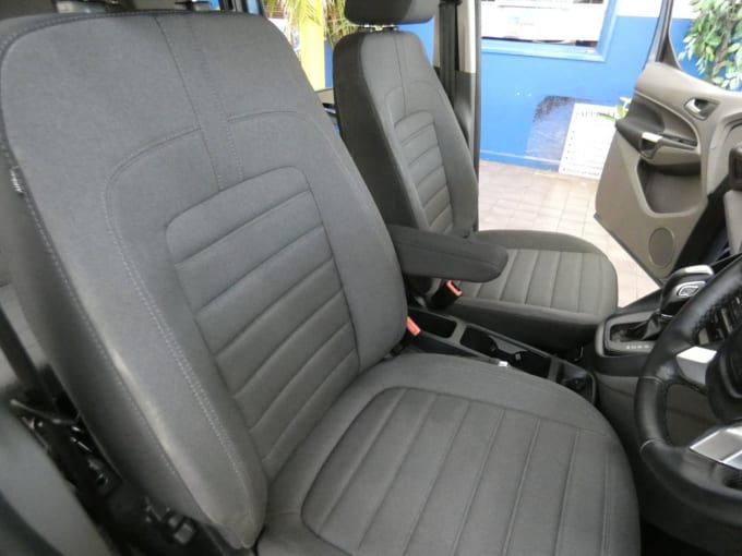 2025 Ford Grand Tourneo Connect
