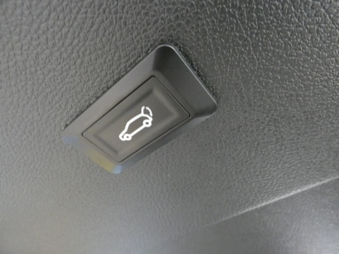 2025 Ford Grand Tourneo Connect
