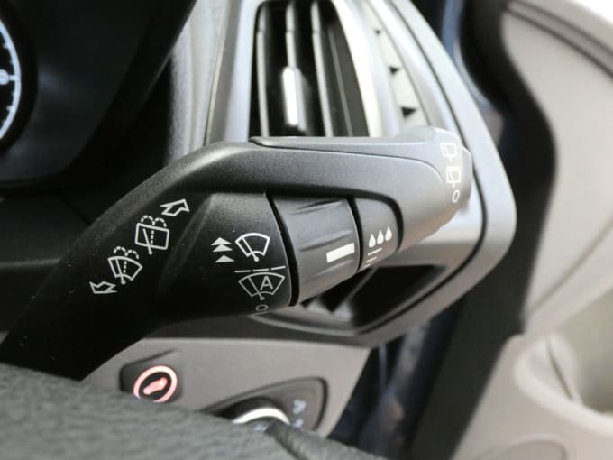 2025 Ford Grand Tourneo Connect