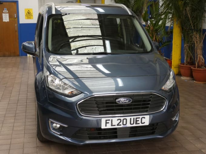 2025 Ford Grand Tourneo Connect