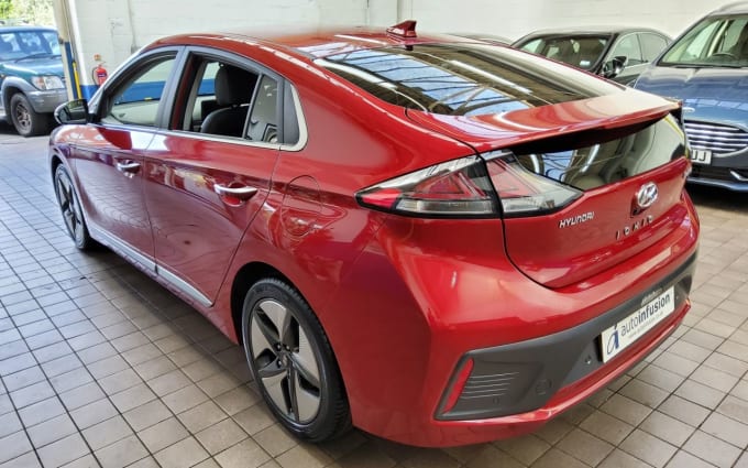2025 Hyundai Ioniq