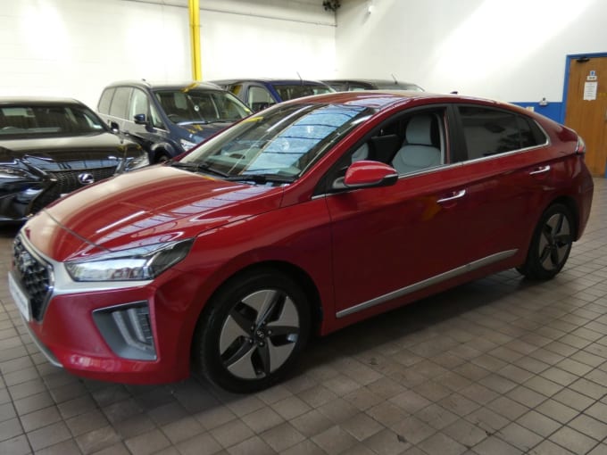 2025 Hyundai Ioniq